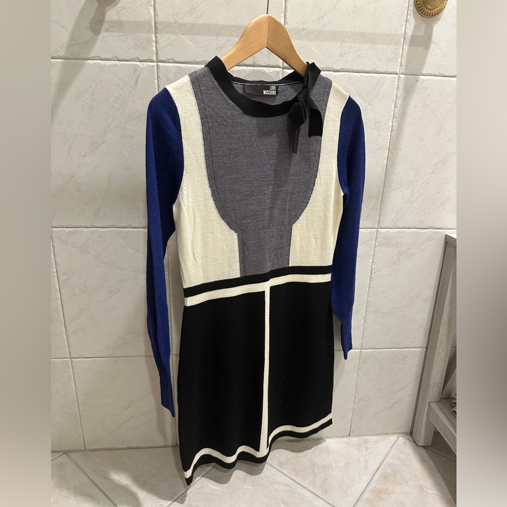 Love Moschino Chic Colorblock Dress with Blue Sleeves